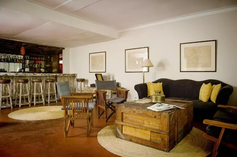 호텔 Mount Meru Game Lodge