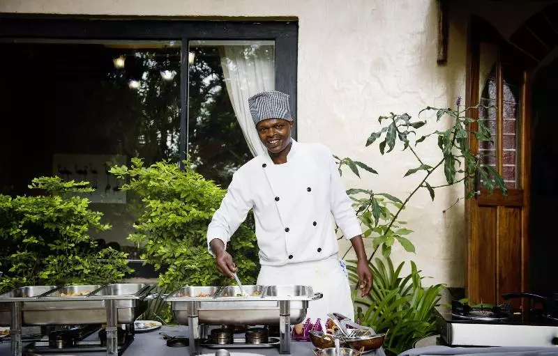 호텔 Mount Meru Game Lodge