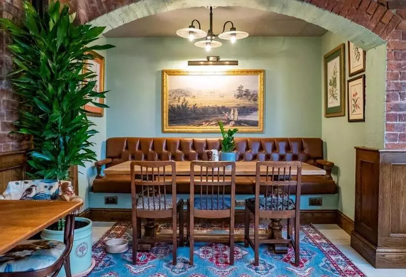 هتل Mytton And Mermaid   Brunning And Price