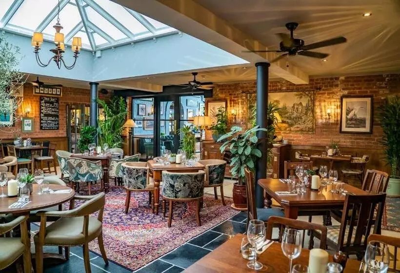 هتل Mytton And Mermaid   Brunning And Price