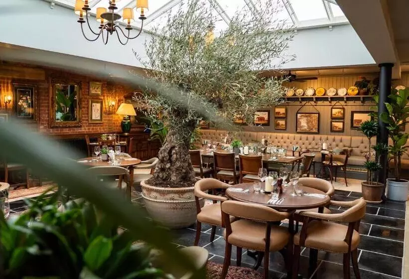 هتل Mytton And Mermaid   Brunning And Price