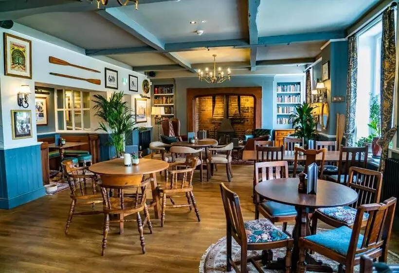 هتل Mytton And Mermaid   Brunning And Price