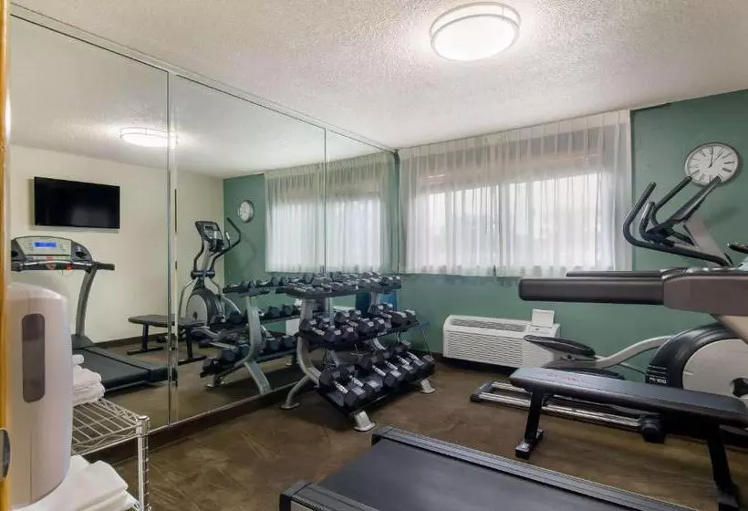 酒店 Quality Inn & Suites Silverdale Bangor Keyport