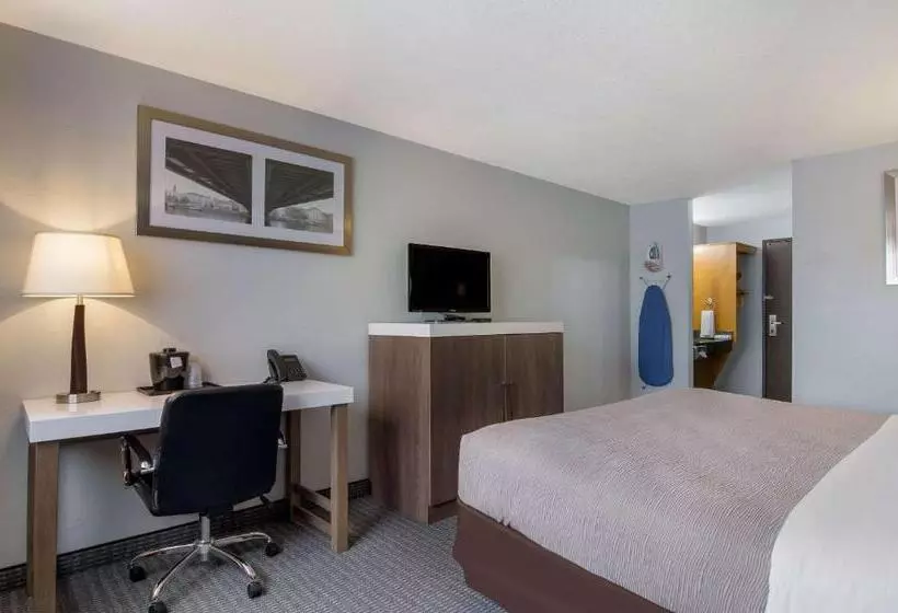 酒店 Quality Inn & Suites Silverdale Bangor Keyport