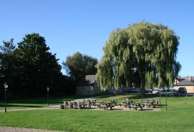 בית מלון כפרי Queen S Head Inn