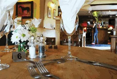 ホテル The Shears Inn