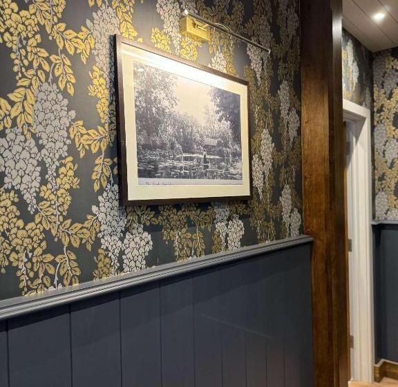 فندق Baskerville