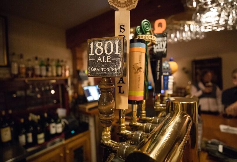 ホテル Grafton Inn