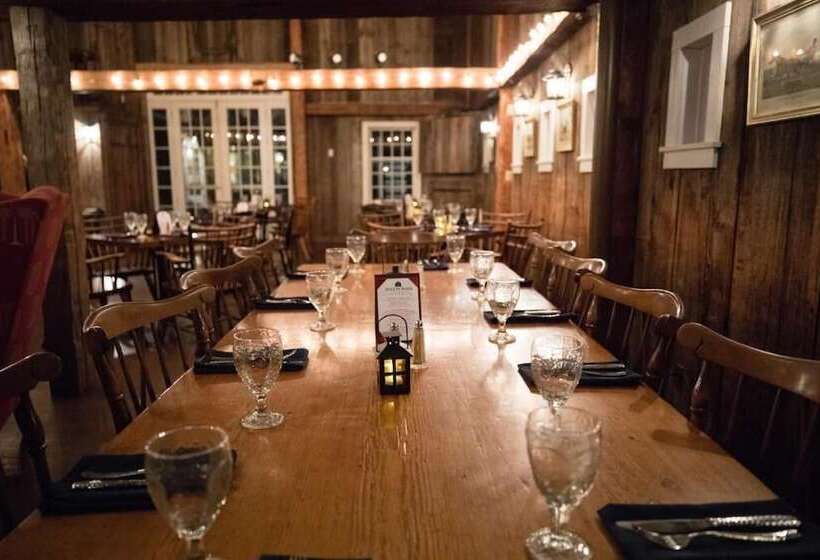 ホテル Grafton Inn