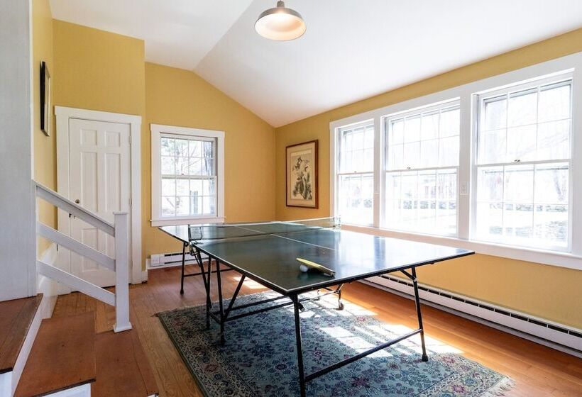 ホテル Grafton Inn