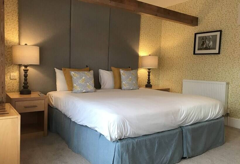 酒店 The Highworth