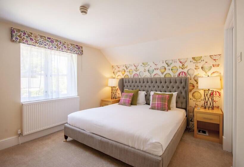 酒店 The Highworth