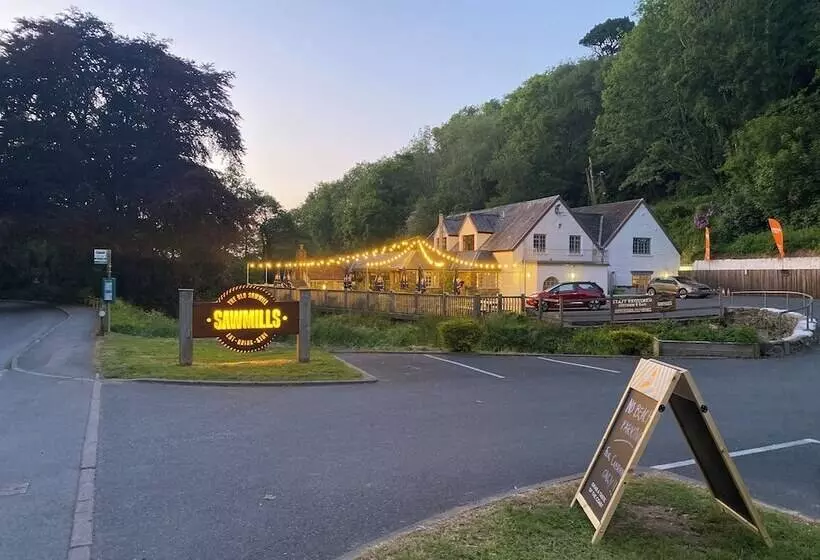 Hotel The Sawmills