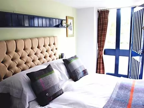 Отель The White Horse Inn