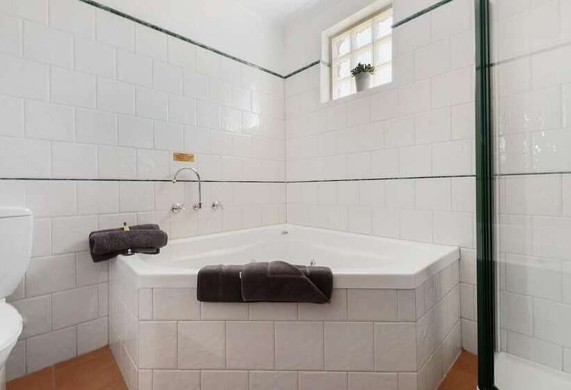 汽车旅馆  Georgian Motor Lodge