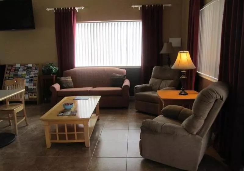 Мотель Valley Oaks Inn Woodland