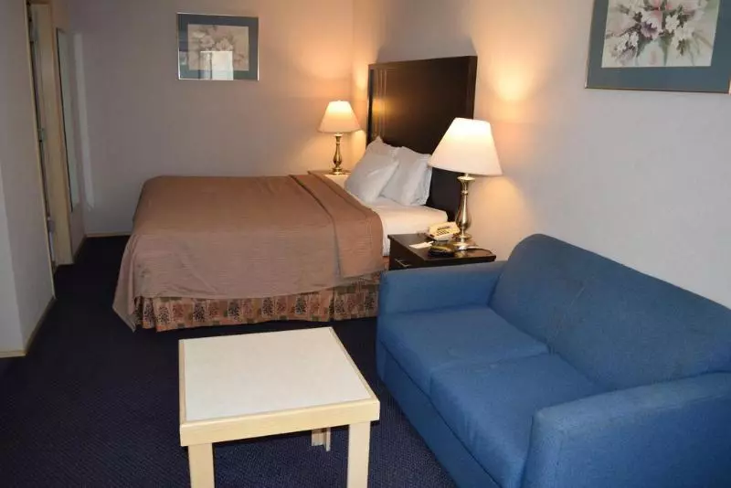 Мотель Valley Oaks Inn Woodland