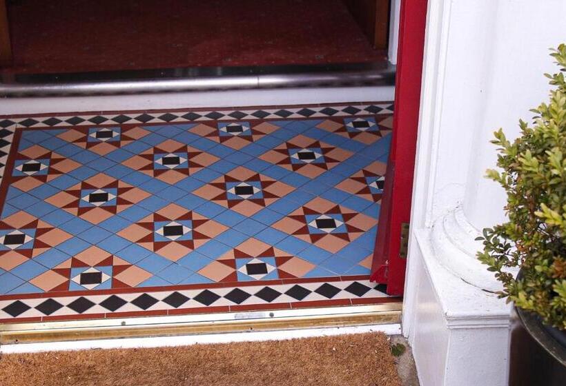 פנסיון Ba Ba Guest House