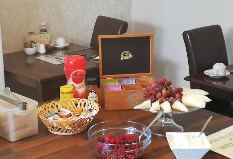 ペンション Esplanade Gardens B&b