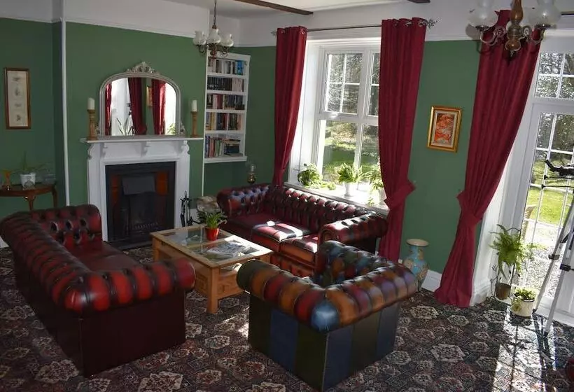 Пансион Moorlands