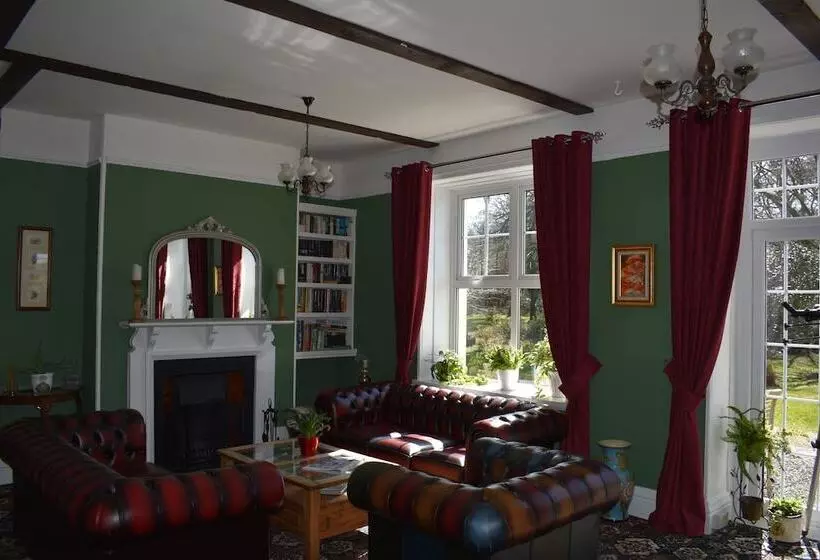 Пансион Moorlands