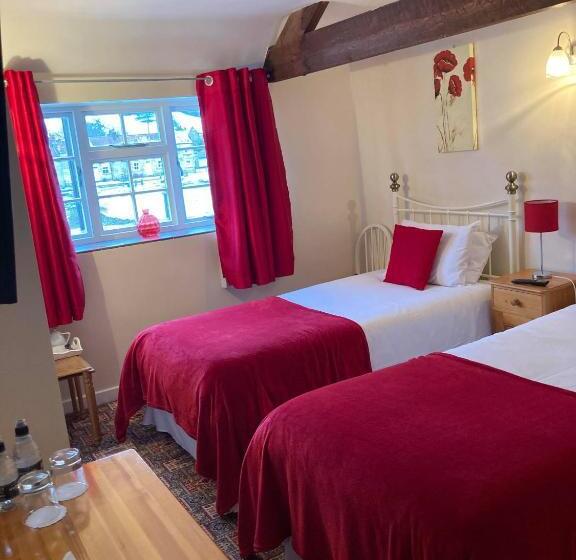 بنسيون The Barn Guest House And Tearoom