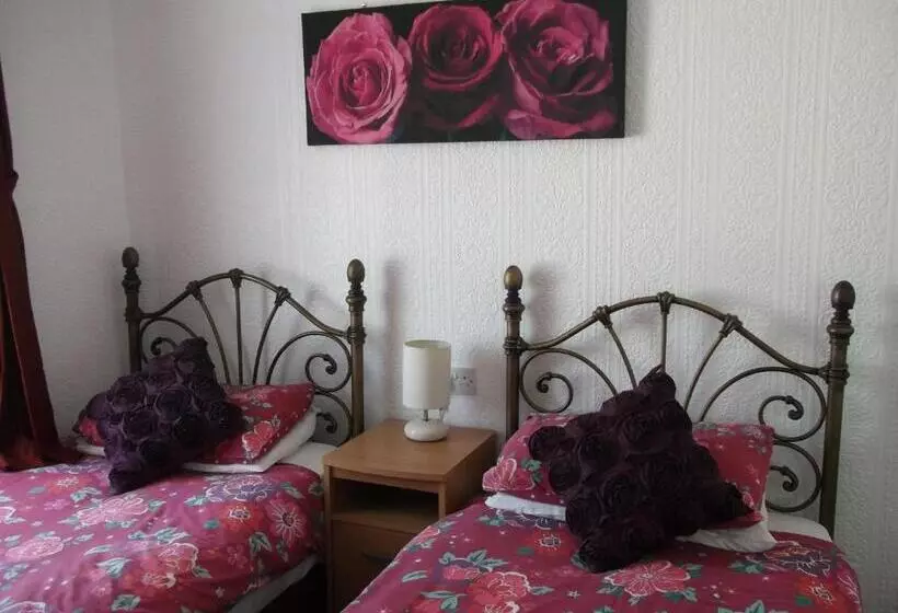 پانسیون Holmeleigh