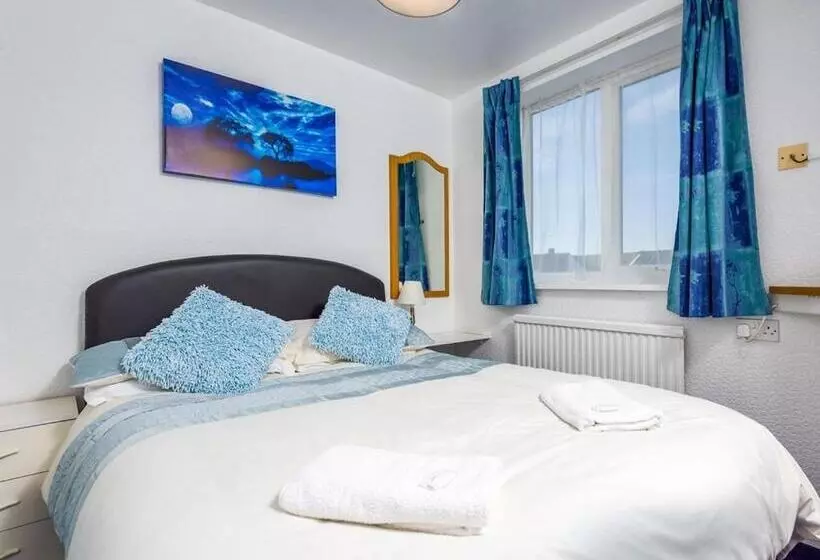 پانسیون Holmeleigh