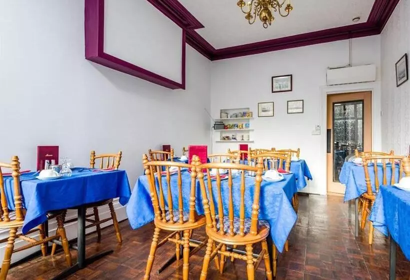 پانسیون Holmeleigh