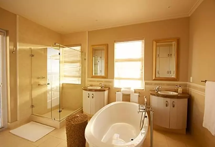 Pinnacle Point Lodge 81