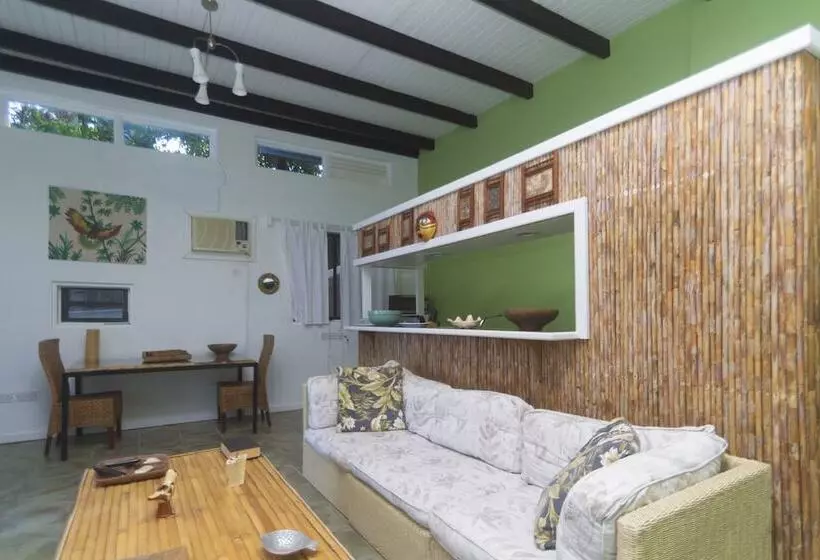 استراحتگاه Bequia Beachfront Villa