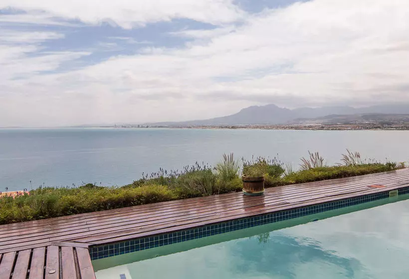 Sunset Pint Guesthouse