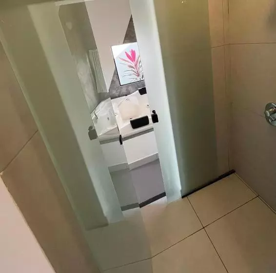 Retkeilymaja Quattuor Cabanas. Privacidade E Conforto Com Hidromassagem