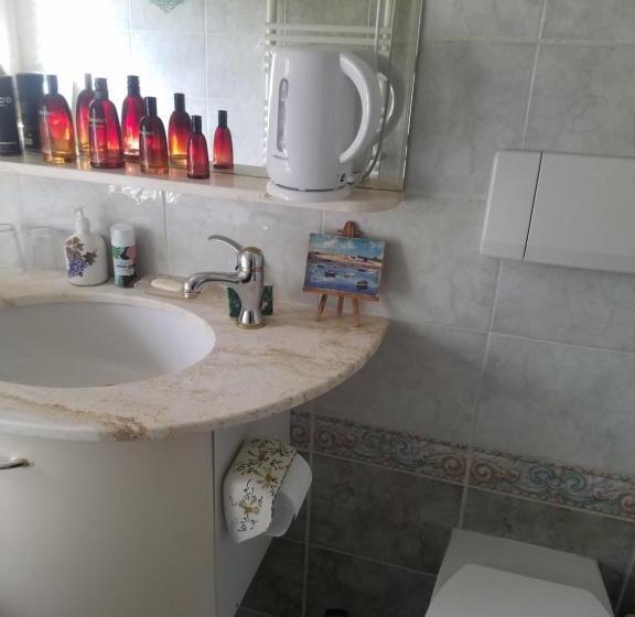 住宿加早餐  Villa Normandy