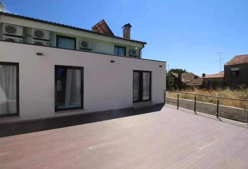 ホテル Afonsos House & Rooms