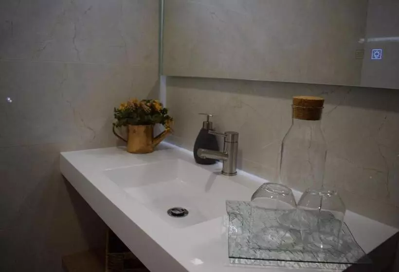 ホテル Afonsos House & Rooms