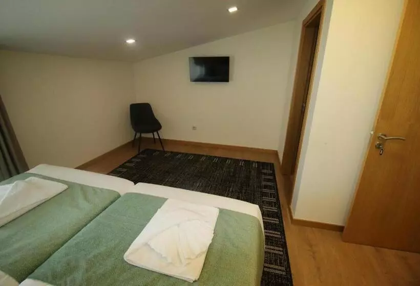 ホテル Afonsos House & Rooms