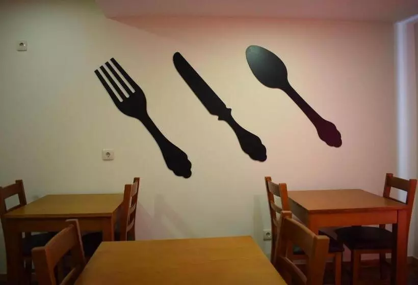 ホテル Afonsos House & Rooms
