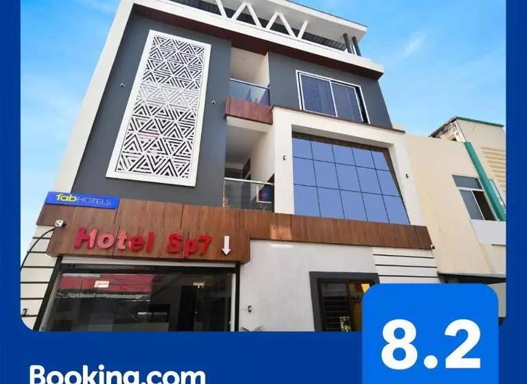 Hotel Fabexpress Sp7