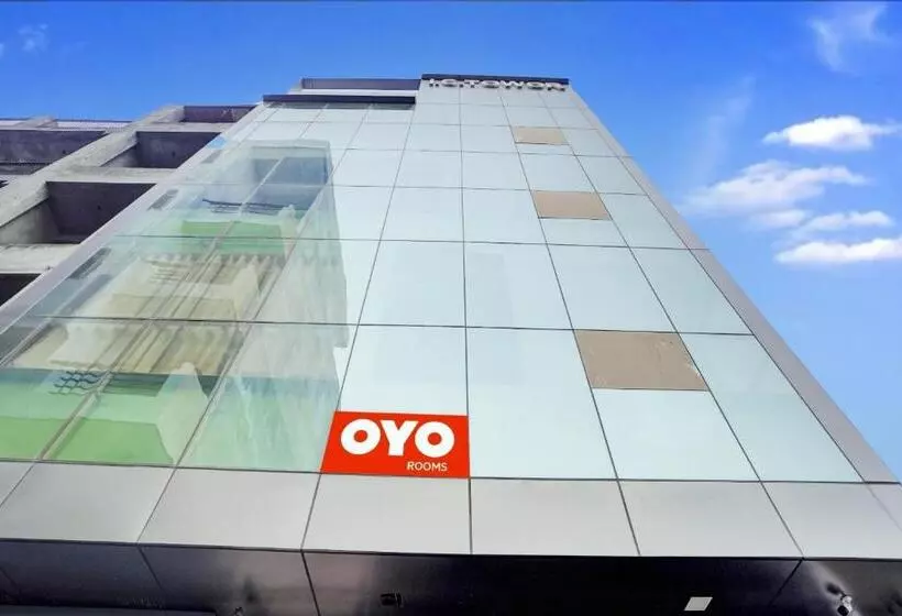 ホテル O Ic Tower