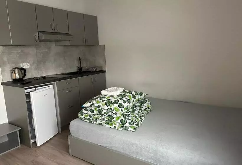 Motelli Noclegi Uran