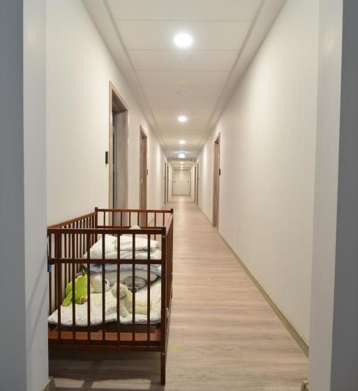 מוטל Noclegi Uran