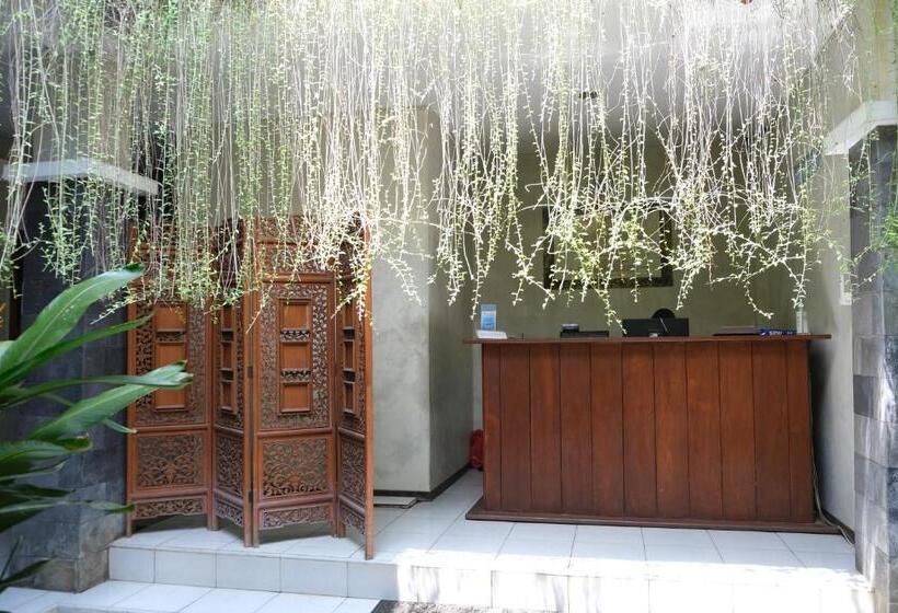 Nusantara Hotel Syariah