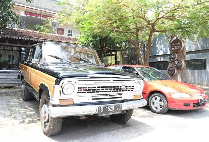 Nusantara Hotel Syariah