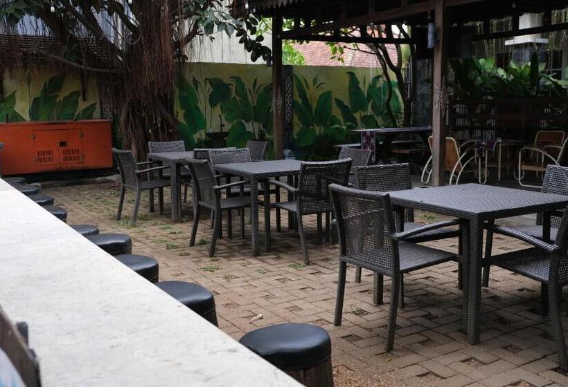 Nusantara Hotel Syariah