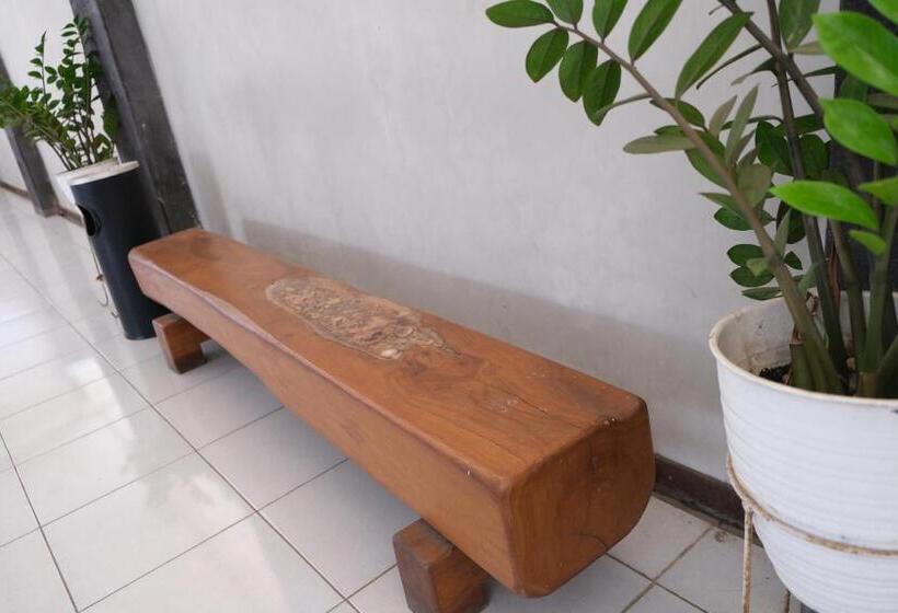 Nusantara Hotel Syariah