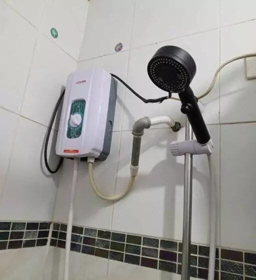 Majatalo Axon Cozy Modern House Near Walking Street