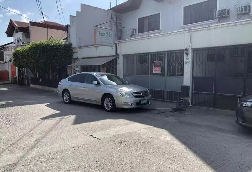 Majatalo Axon Cozy Modern House Near Walking Street