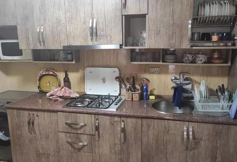 پانسیون Guesthouse In Batumi 97