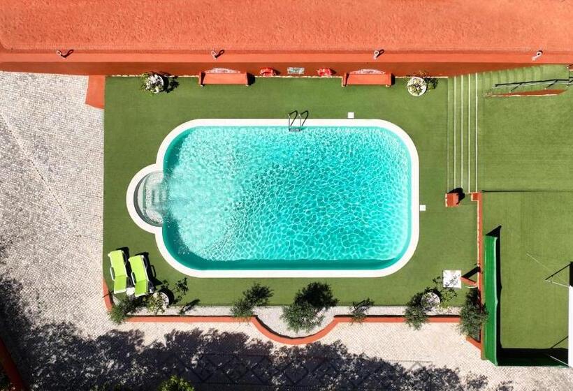 פנסיון High Villa